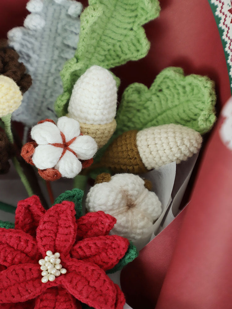 Classic Christmas Crochet Flower Bouquet