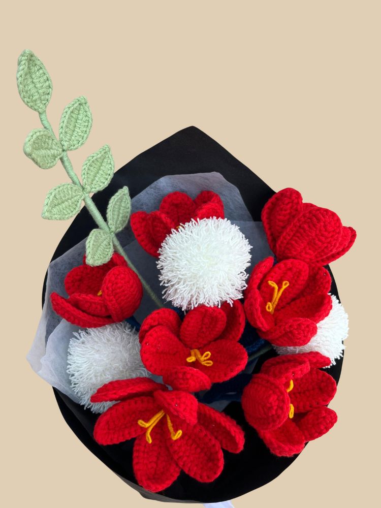 Eternal Flame Tulip Crochet Flower Bouquet