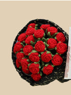 Fleurs au crochet de roses rouges pour toujours