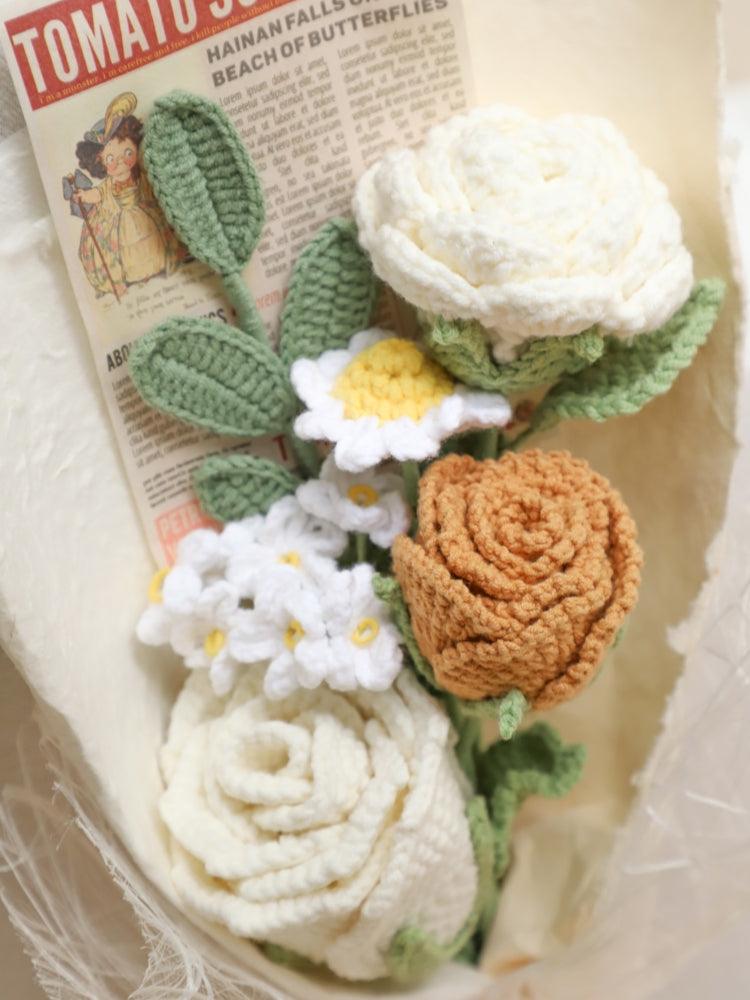 Chiaroscuro Love Crochet Flowers - Birthday - SecretKnit